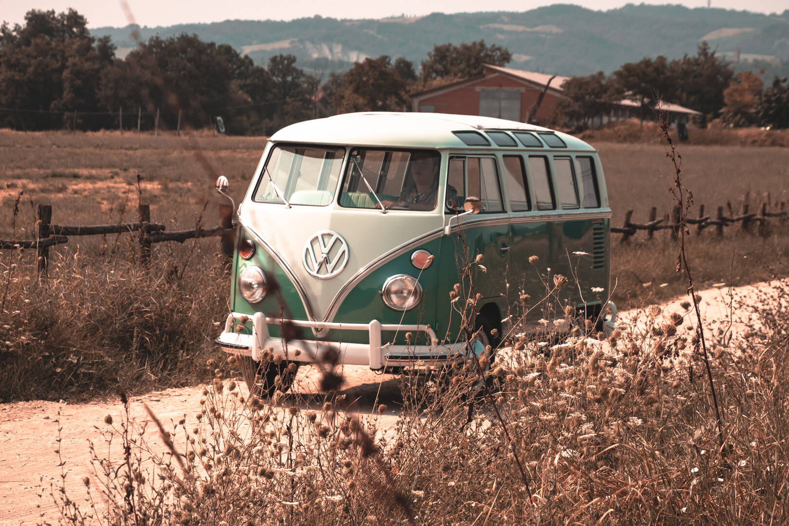 Miniature VW VOLKSWAGEN T1 Campervan 1964 échelle 1/43 Par Corgi Vanguards VANVA14502